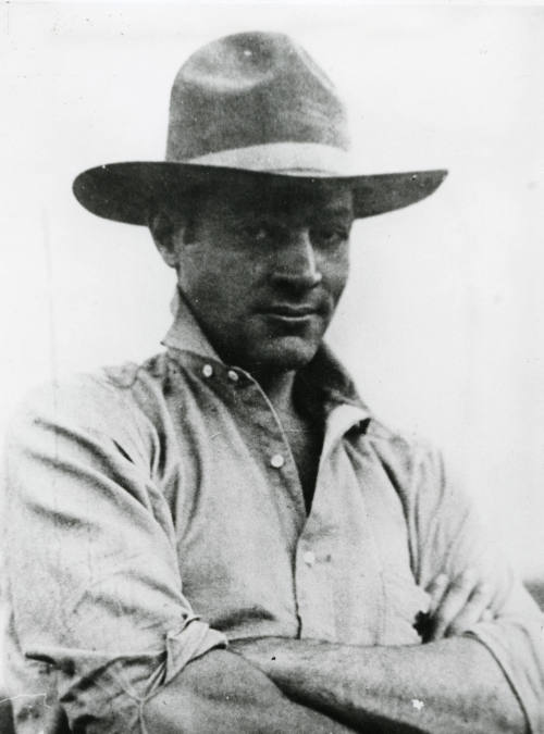 Retrato de Julio Antonio Mella. Impresión de negativo original del Comitato Tina Modotti. Trieste, Italia.