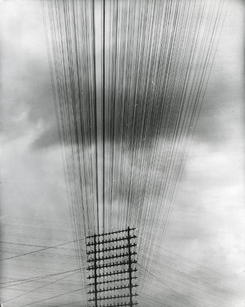 Líneas de teléfonos. Impresión de negativo donado por Vittorio Vidali. Fototeca INAH.
